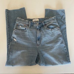 Abercrombie Ultra High Rise Ankle Straight Jeans
